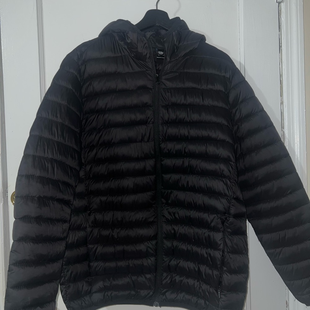 Men's Black Puffer Jacket